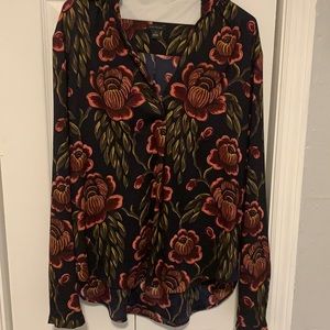 Ann Taylor floral blouse M